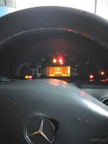 Mercedes C 240 2002, 276,000 km - 2.6 l - Qəbələ