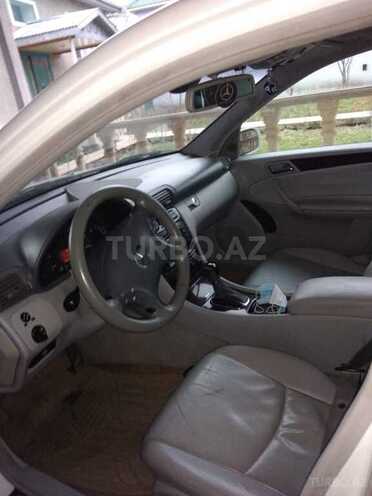 Mercedes C 240 2002, 276,000 km - 2.6 l - Qəbələ
