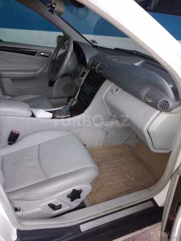 Mercedes C 240 2002, 276,000 km - 2.6 l - Qəbələ