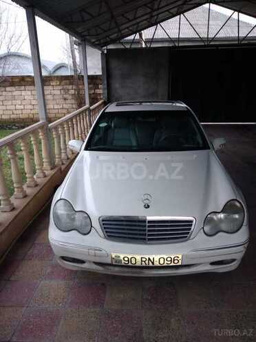 Mercedes C 240 2002, 276,000 km - 2.6 l - Qəbələ