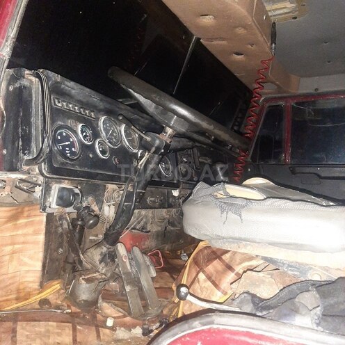KamAz 55111 1986, 65,568 km - 11.0 l - Şirvan