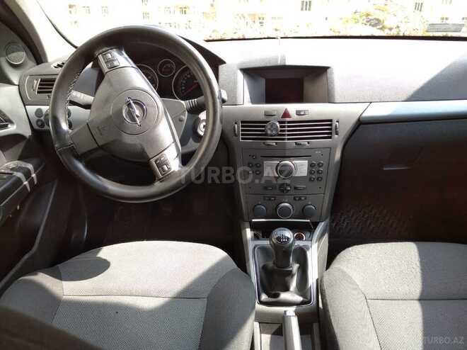 Opel Astra 2006, 260,000 km - 1.3 l - Bakı