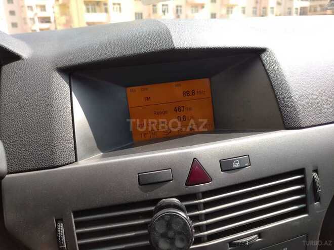 Opel Astra 2006, 260,000 km - 1.3 l - Bakı