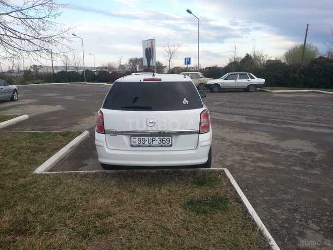 Opel Astra 2009, 225,000 km - 1.4 l - Ağcabədi