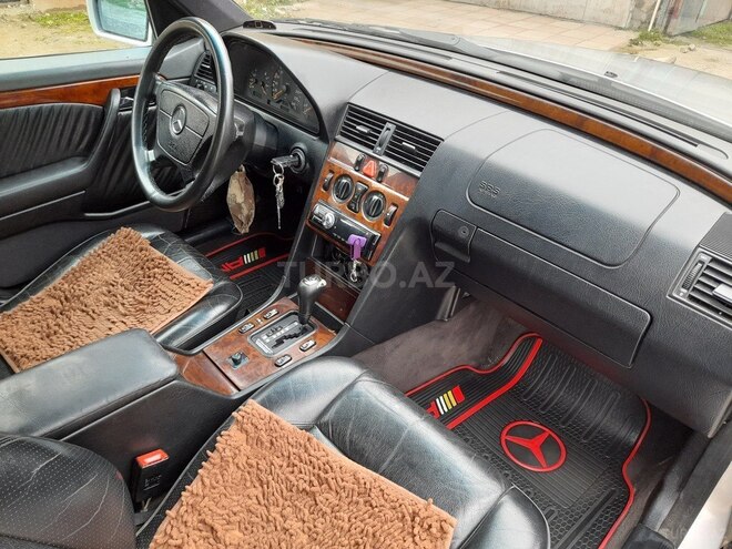 Mercedes C 280 1995, 365,982 km - 2.8 л - Bakı