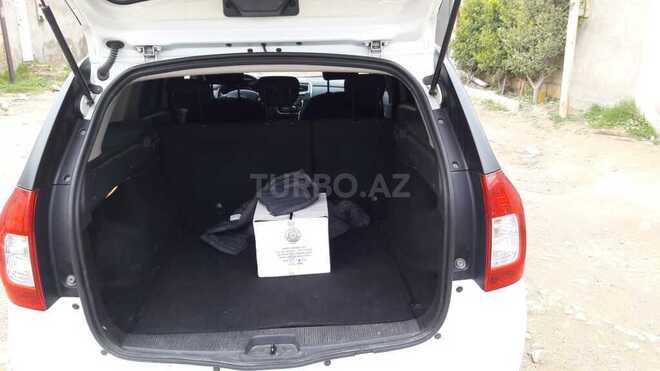 Renault Logan 2015, 258,000 km - 1.6 l - Bakı