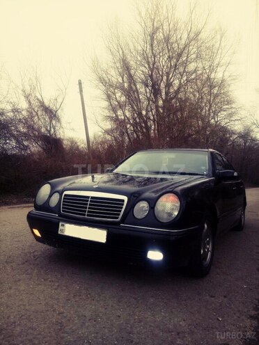 Mercedes E 280 1998, 473,000 km - 2.8 l - Sumqayıt