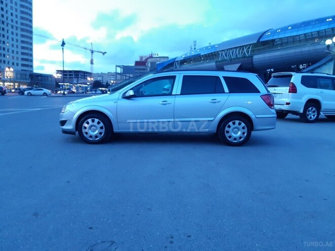 Opel Astra 2008, 215,000 km - 1.3 л - Bakı