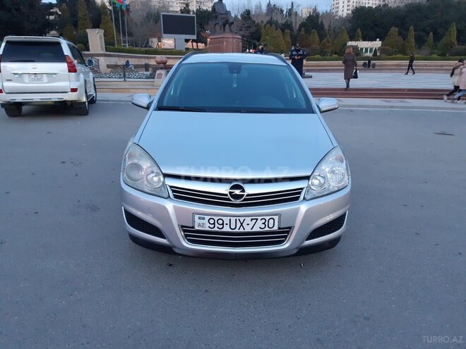 Opel Astra 2008, 215,000 km - 1.3 л - Bakı