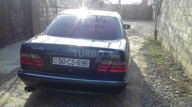 Mercedes E 240 2000, 332,000 km - 2.4 l - Sumqayıt