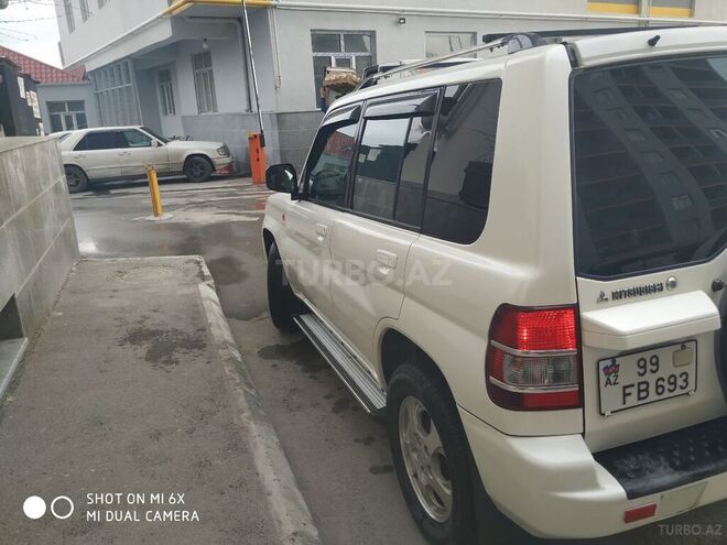 Mitsubishi Pajero io 2002, 305,127 km - 2.0 l - Bakı