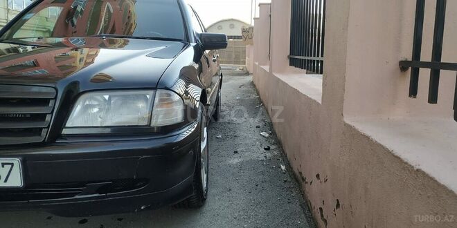 Mercedes C 180 1997, 382,000 km - 1.8 l - Bakı