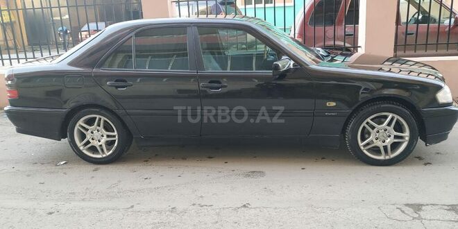 Mercedes C 180 1997, 382,000 km - 1.8 l - Bakı