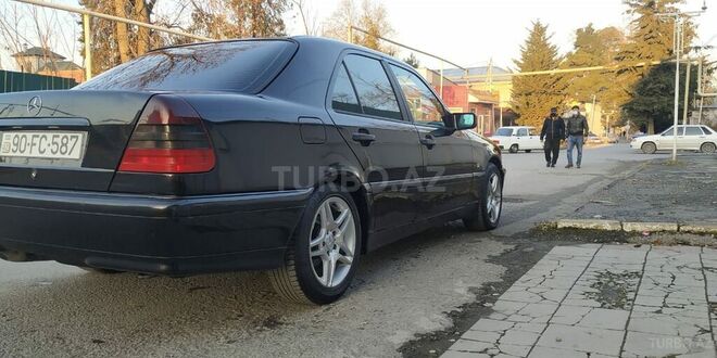 Mercedes C 180 1997, 382,000 km - 1.8 l - Bakı