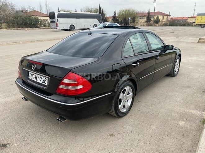 Mercedes E 240 2002, 350,000 km - 2.6 l - Salyan