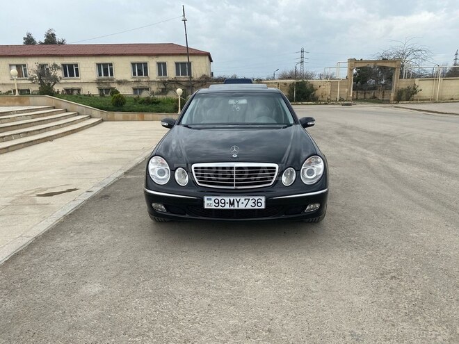 Mercedes E 240 2002, 350,000 km - 2.6 l - Salyan