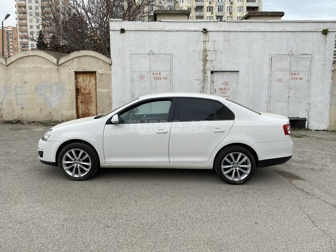 Volkswagen Jetta 2010, 282,000 km - 1.6 l - Bakı