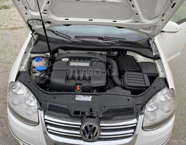 Volkswagen Jetta 2010, 282,000 km - 1.6 l - Bakı