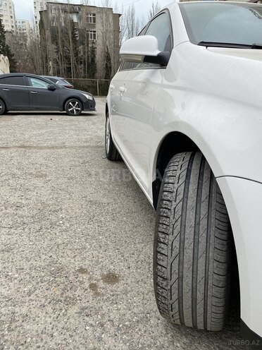 Volkswagen Jetta 2010, 282,000 km - 1.6 l - Bakı