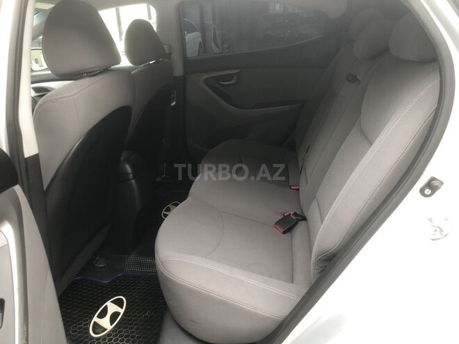 Hyundai Elantra 2014, 107,401 km - 1.8 l - Bakı