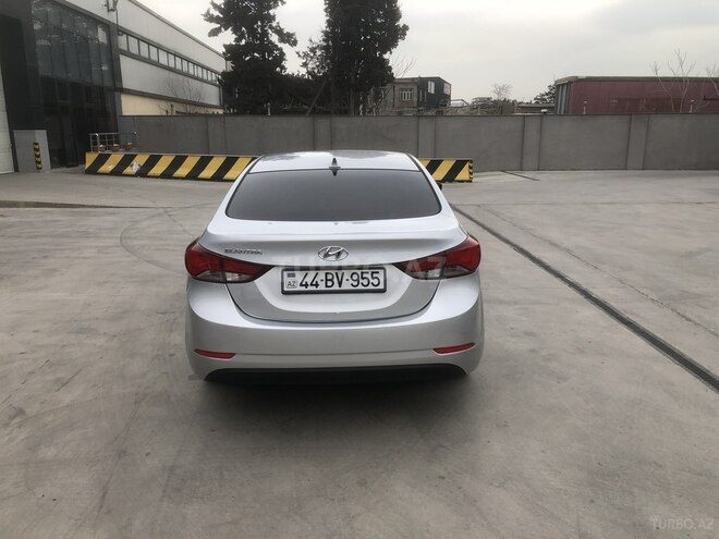 Hyundai Elantra 2014, 107,401 km - 1.8 l - Bakı