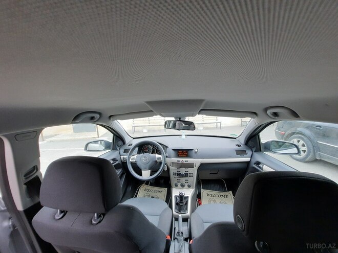 Opel Astra 2008, 130,000 km - 1.4 l - Bakı