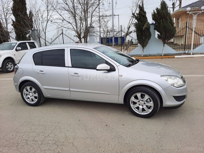 Opel Astra 2008, 130,000 km - 1.4 l - Bakı