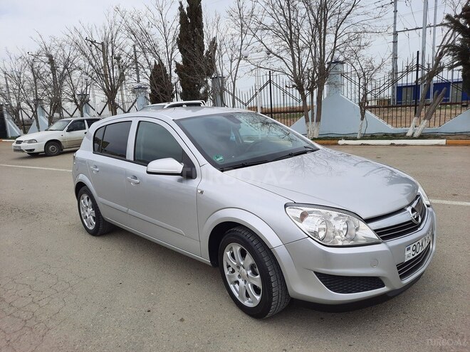 Opel Astra 2008, 130,000 km - 1.4 l - Bakı