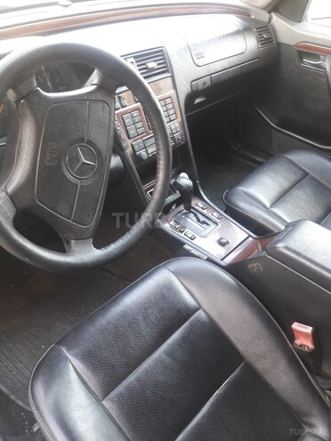 Mercedes C 220 1996, 287,233 km - 2.2 l - Bakı