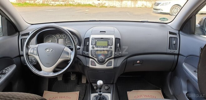 Hyundai i30 2008, 240,000 km - 1.6 l - Bakı