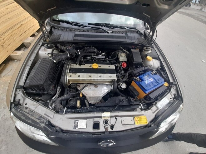 Opel Vectra 1996, 400,000 km - 1.8 l - Şəki