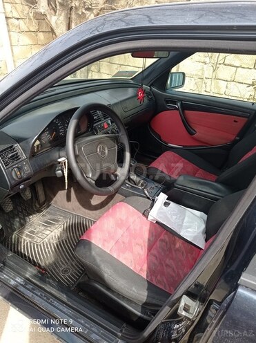 Mercedes C 180 1999, 280,000 km - 1.8 л - Bakı