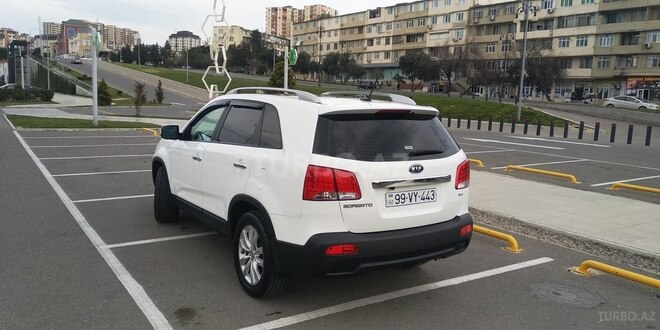 Kia Sorento 2010, 131,000 km - 2.0 l - Bakı