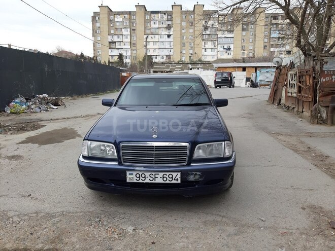 Mercedes C 220 1999, 400,000 km - 2.2 л - Bakı
