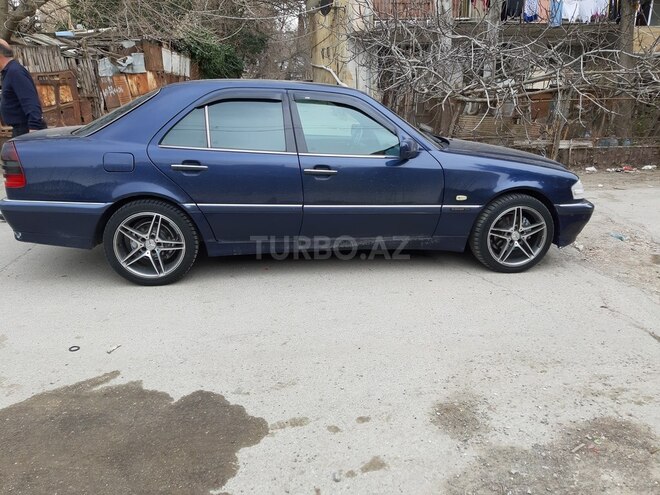 Mercedes C 220 1999, 400,000 km - 2.2 л - Bakı