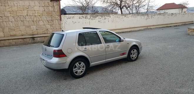 Volkswagen Golf 2001, 286,000 km - 2.0 l - Şamaxı