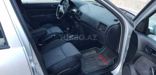 Volkswagen Golf 2001, 286,000 km - 2.0 l - Şamaxı