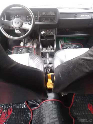 LADA (VAZ) 2107 2010, 150,000 km - 1.6 l - Quba
