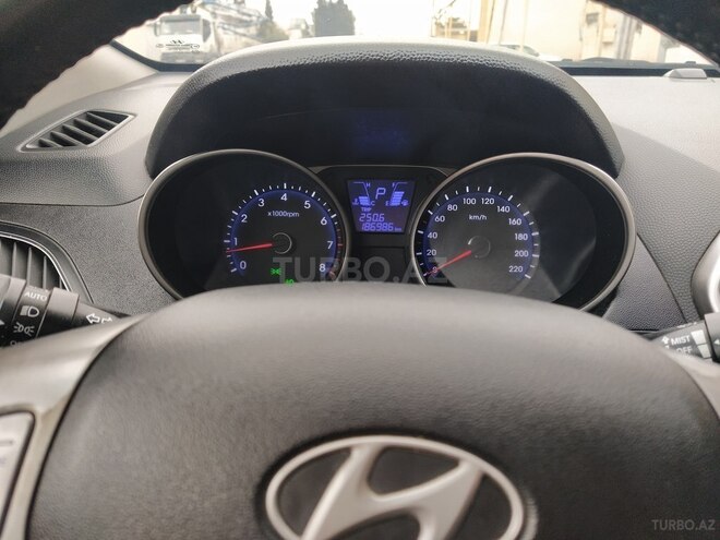 Hyundai ix35 2010, 187,000 km - 2.4 l - Bakı