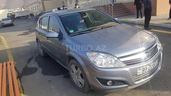 Opel Astra 2009, 123,000 km - 1.4 l - Şəki