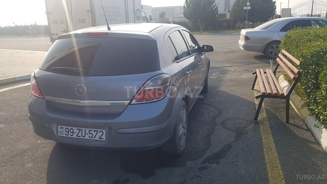 Opel Astra 2009, 123,000 km - 1.4 l - Şəki