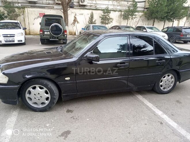 Mercedes C 220 1995, 360,000 km - 2.2 l - Bakı