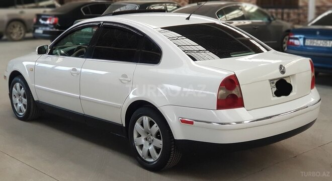 Volkswagen Passat 2001, 235,700 km - 1.8 l - Gəncə
