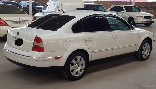 Volkswagen Passat 2001, 235,700 km - 1.8 l - Gəncə