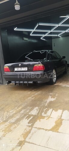 BMW 735 1996, 300,000 km - 3.5 l - Bakı