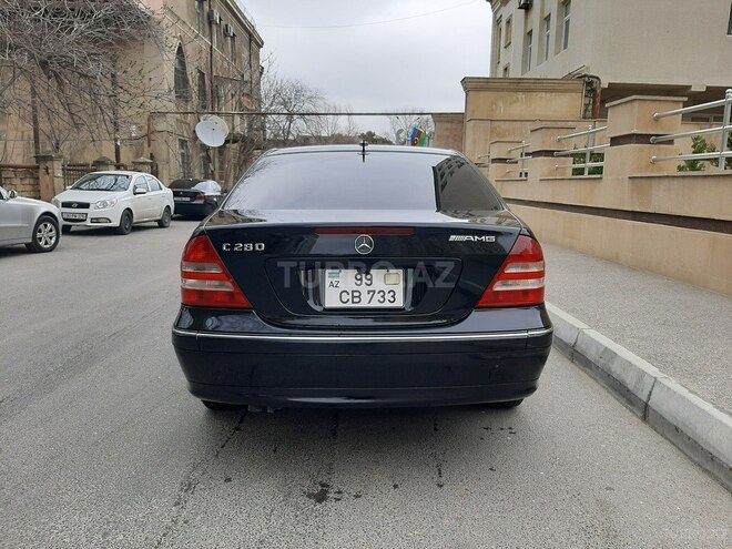 Mercedes C 280 2006, 197,800 km - 2.8 l - Bakı