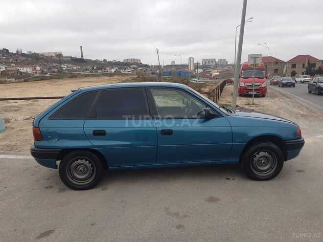 Opel Astra 1992, 396,850 km - 1.6 л - Bakı