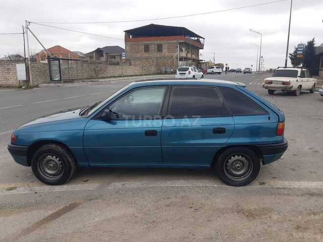 Opel Astra 1992, 396,850 km - 1.6 л - Bakı