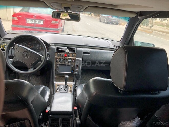 Mercedes E 240 1998, 630,000 km - 2.4 л - Bakı