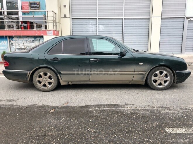 Mercedes E 240 1998, 630,000 km - 2.4 л - Bakı